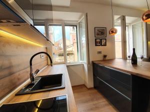 Apartment Grey and Candy