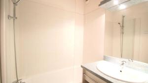 Résidence Parc Aux Etoiles - PARC AUX ETOILES -CH07- AVEC PISCINE ET SAUNA-Chalet dup MAE-2214