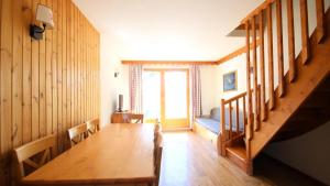 Résidence Parc Aux Etoiles - CH13PAE - CHALET DUPLEX 2 CHAMBRES, BORD DE PISTE MAE-2264