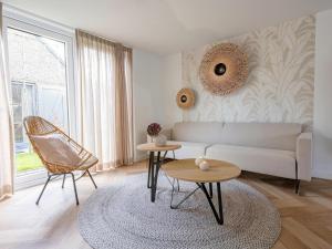 Modern Holiday Home near Sea