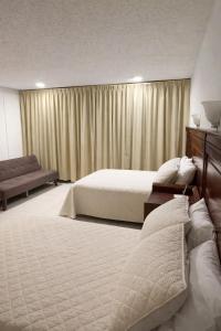 Brisas Cancun ZH BeachFront Apartment