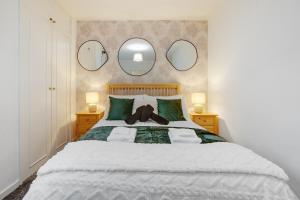 Stylish 2 Bedroom Apartment in Westminster near Victoria