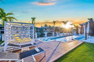 Waterfront Heated pool Lime Key Two