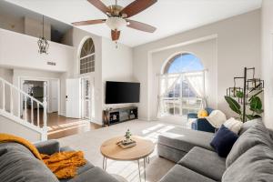 Sleeps Large Groups Heated PoolSpaGame Room