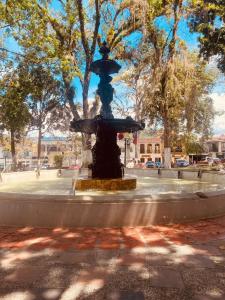 Hotel y cafe Bola Roja