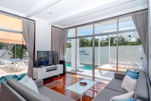Sea Sky Pool Villa, Pattaya