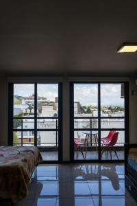 Depto Céntrico, Cochera, Pile climatizada, y Pile exterior