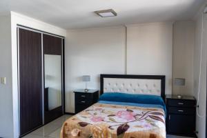 Depto Céntrico, Cochera, Pile climatizada, y Pile exterior
