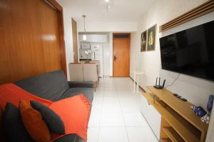 Apartamento com piscina, garagem, ao lado do Shopping Salvador