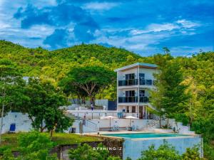Camotes White House Resort