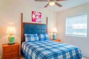 Sun Ray #3A - Pet Friendly, 3min Walk to Beach