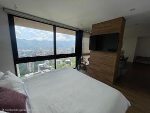 Loft Energy Living 2002