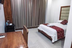 HOTELINDA Suites