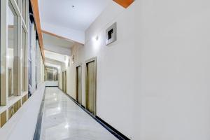 Townhouse Awleshpur Crossway Varanasi Formerly Ganga Vatika