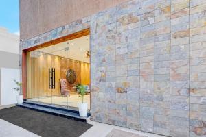 Super Townhouse OAK Chandigarh Ambala Expressway Gazipur Formerly Troy Resorts and Wellness