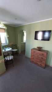 Andreevsky Mansard Hotel