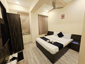 Hotel Rk palace