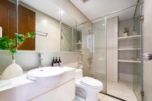 Cozy Landmark Suite - Vinhomes Central Park