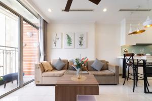 Cozy Landmark Suite - Vinhomes Central Park