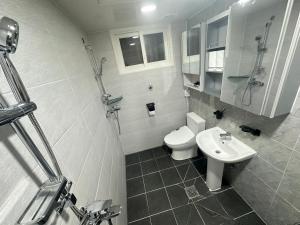 Ewha Central Seoul House