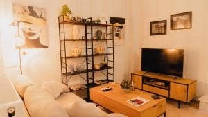Neoi Aura Coastal Suite Living Space