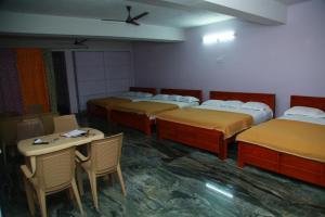 Sri Vinayaga Residency