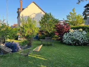 Le Petit Poisson Rouge, parking privé, et jardin