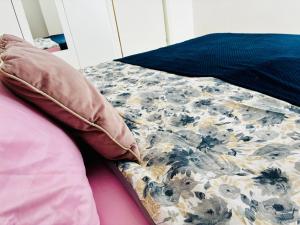 Roka Residence 39