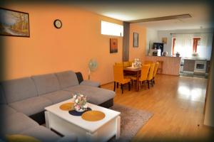 Prekrasan Apartman Anka uz rijeku Dunav Vukovar