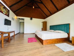Pebble Falls Jungle Resort