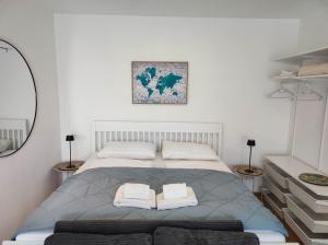 Exklusives Studio gegenüber der Uno-City und Kaiserwasser