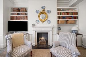 Elegant 2 BR Flat in Kensington