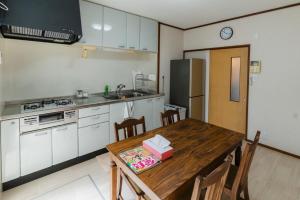 HAT Sanjo S, 7 minutes walk from JR Nara station HAT三条S 奈良駅徒歩7分の一軒家貸切