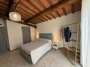 Spacious apartment in Poppi with shared pool