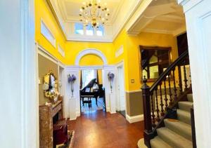 Edinburgh Country Estate Rooms & Apartments