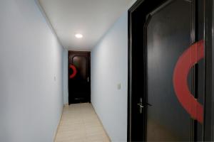 Hotel O Metro Residency