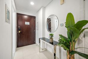 FIRST CLASS 1BR Downtown Luxe Escape