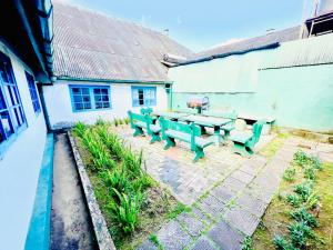 Country Cottage