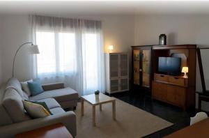 Apartment Lucky Star - 2 Bedroom, Sea View, Large Balcony, Free Parking, BBQ