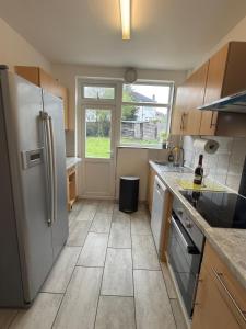 Spacious 3-Bd South Norwood Retreat, Free Parking
