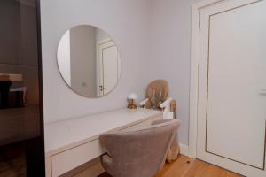 One-Bedroom Suite in New Managed Residence - Secure Building with Elevator- 2 min to Taksim