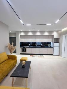 Sunrise Tirana Apartment Gold