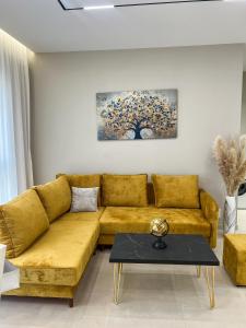 Sunrise Tirana Apartment Gold