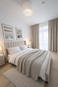 BROWARY DESIGNER APARTMENTS by Country 2 Country