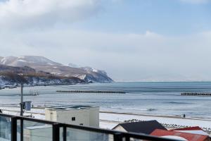 Vista sole mare 都会を離れて海のそばへ 日本海一望の5階ならではの空間