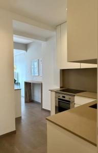 Charming new apartment with AC