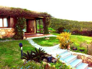 Cozy Villa with Panoramic Sea View