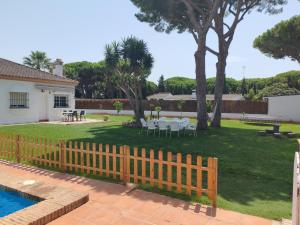 Amplio chalet independiente a 6 minutos de La Barrosa