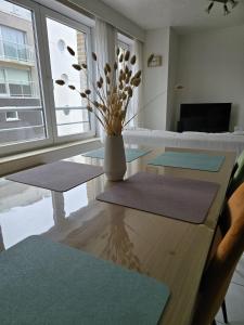 Bright and Cozy Sea and Harbour View Stay - 4p