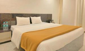 Hotel G Crown